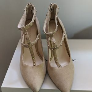 Banana Republic suede heels